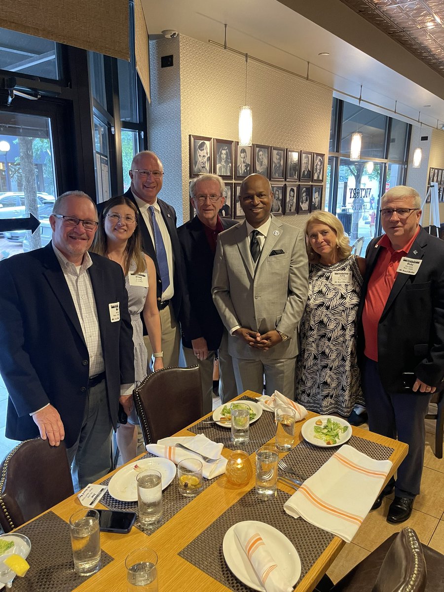 Speaker Emanuel “Chris” Welch on Twitter "Thanks to River Forest Mayor