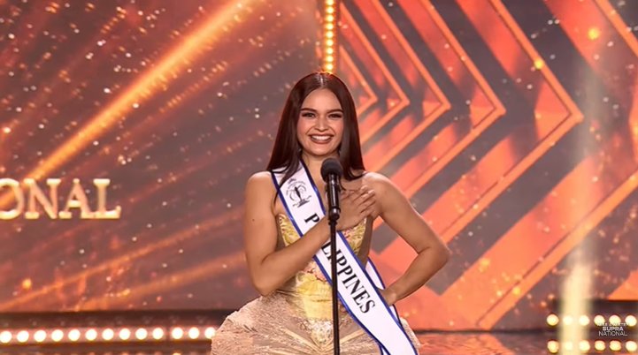ABSCBNNews's tweet photo. Mabuhay! Let's go, Pauline! 🇵🇭

Philippine bet Pauline Amelinckx introduces herself in the #MissSupranational2023 held early Saturday morning (Manila time) in Poland.

(📷: Miss &amp; Mister Supranational Official/YouTube) https://t.co/dmceGS8LOD