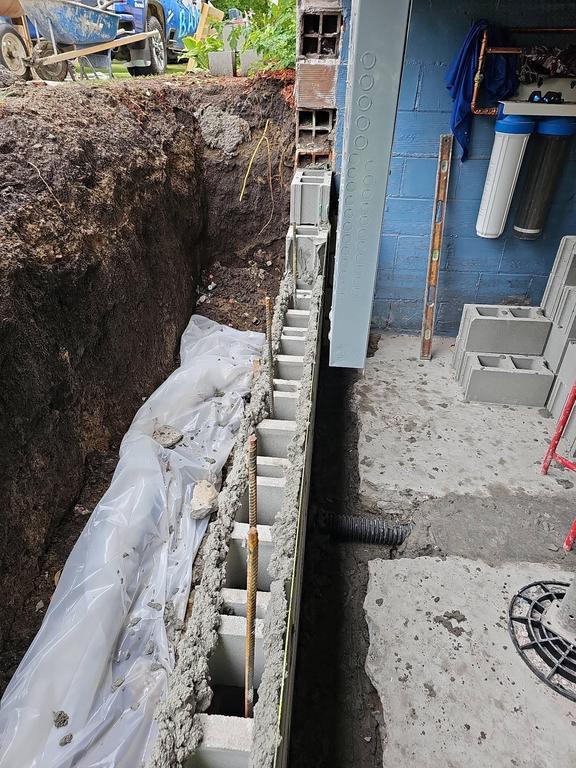 BAMbasements's tweet photo. For all your basement waterproofing, egress windows and foundation repairs call BAM, we are founded and locally owned. When your in a JAM call BAM 
#foundationrepair #concrete #construction #foundation  #concreterepair #waterproofing #basementwaterproofing #renovation https://t.co/d8H2sqgMS4