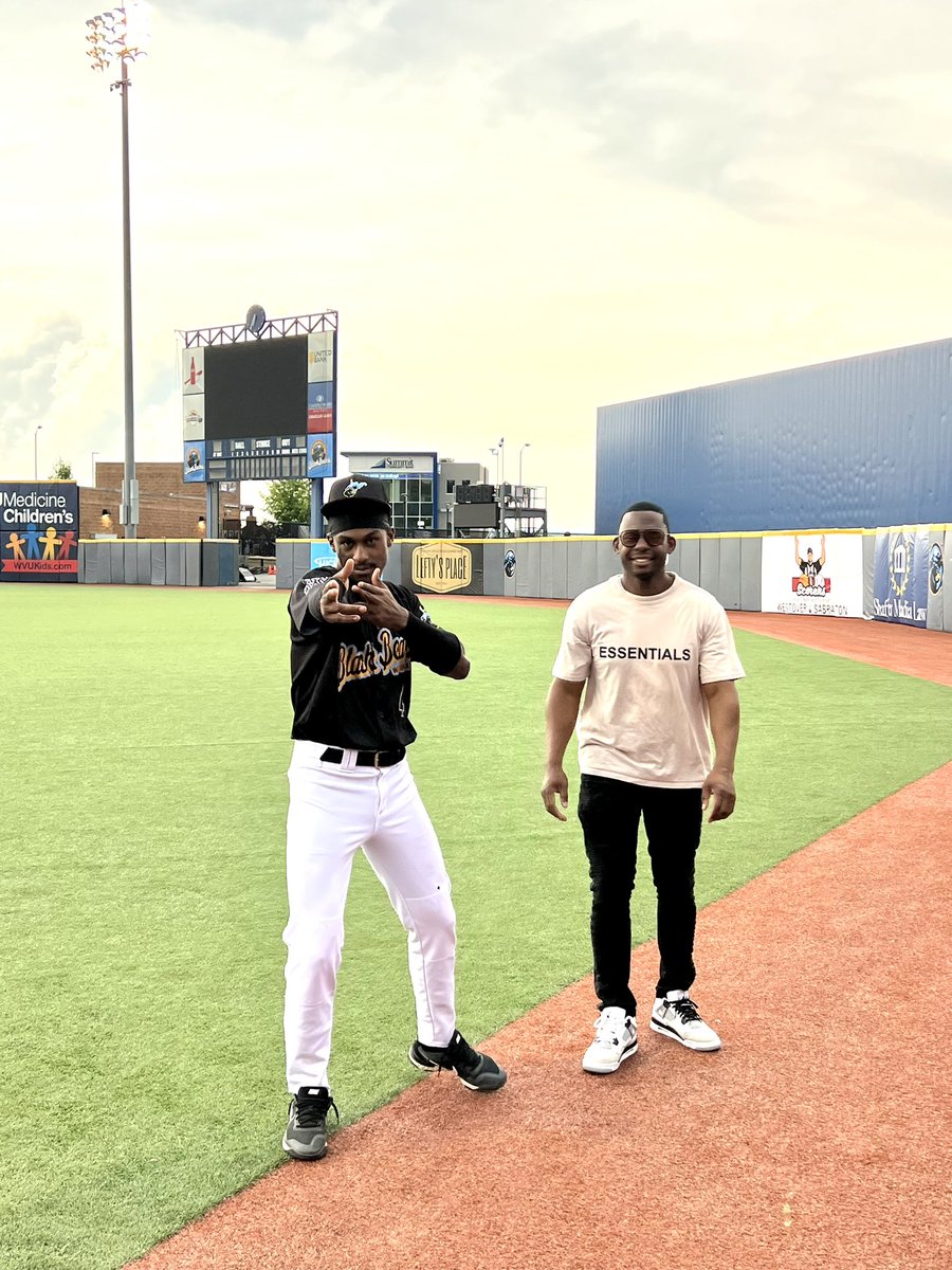 mrlarryridley's tweet photo. We so awake, you take the bait! Started the 2nd half of the Season undefeated! @cam_ridley23 @WVBlackBears #baseball #mlb #minorleaguebaseball #probaseball @mlbdraftleague https://t.co/0ci8ywhcIP