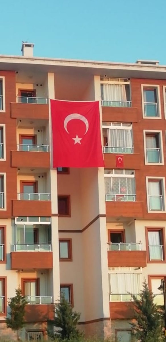 KonyaToplu334's tweet photo. Şehidim Ruhun Göklerde Nöbette, Kanın Al Bayrakla En Yükseklerde.
15 TEMMUZ Demokrasi Bayramımız Kutlu Olsun. https://t.co/7yOIk9cI7l