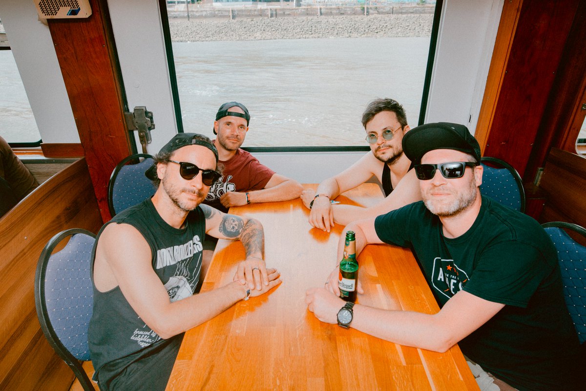 PrimetimeFail's tweet photo. Will be on vacation for two weeks and hope to see some of you at @PUNKROCKHOLIDAY in Tolmin!
New merch and vinyl in the shop soon! We'll let you know, promise ... take care and enjoy the summer π
Listen to some @HRKRUK @talkshowhost_ca #tightwire @moldyroses in the meantime π https://t.co/d1FMWWu3VF