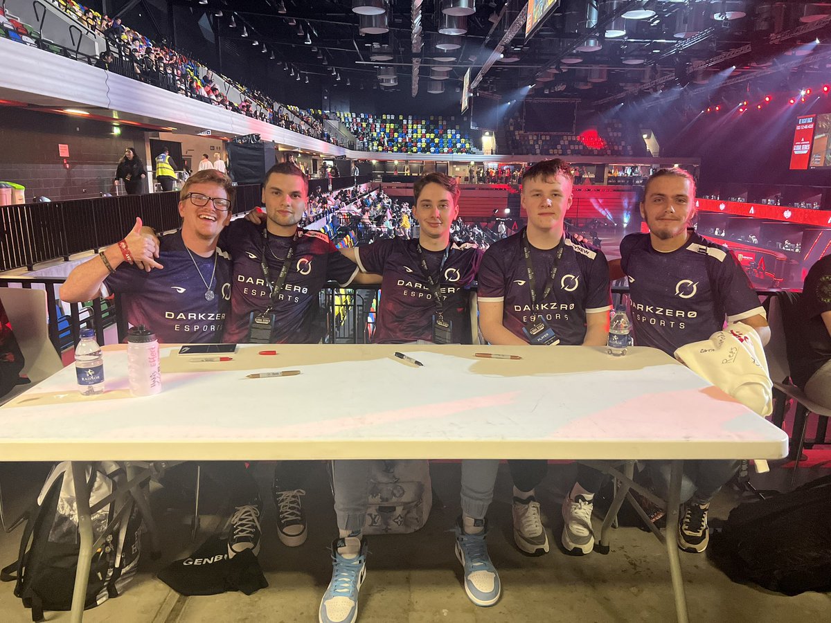 chazzknowles93's tweet photo. Newest members of @DarkZeroGG.

Ready when you are! @Genburten https://t.co/z7ZxP5GLzY