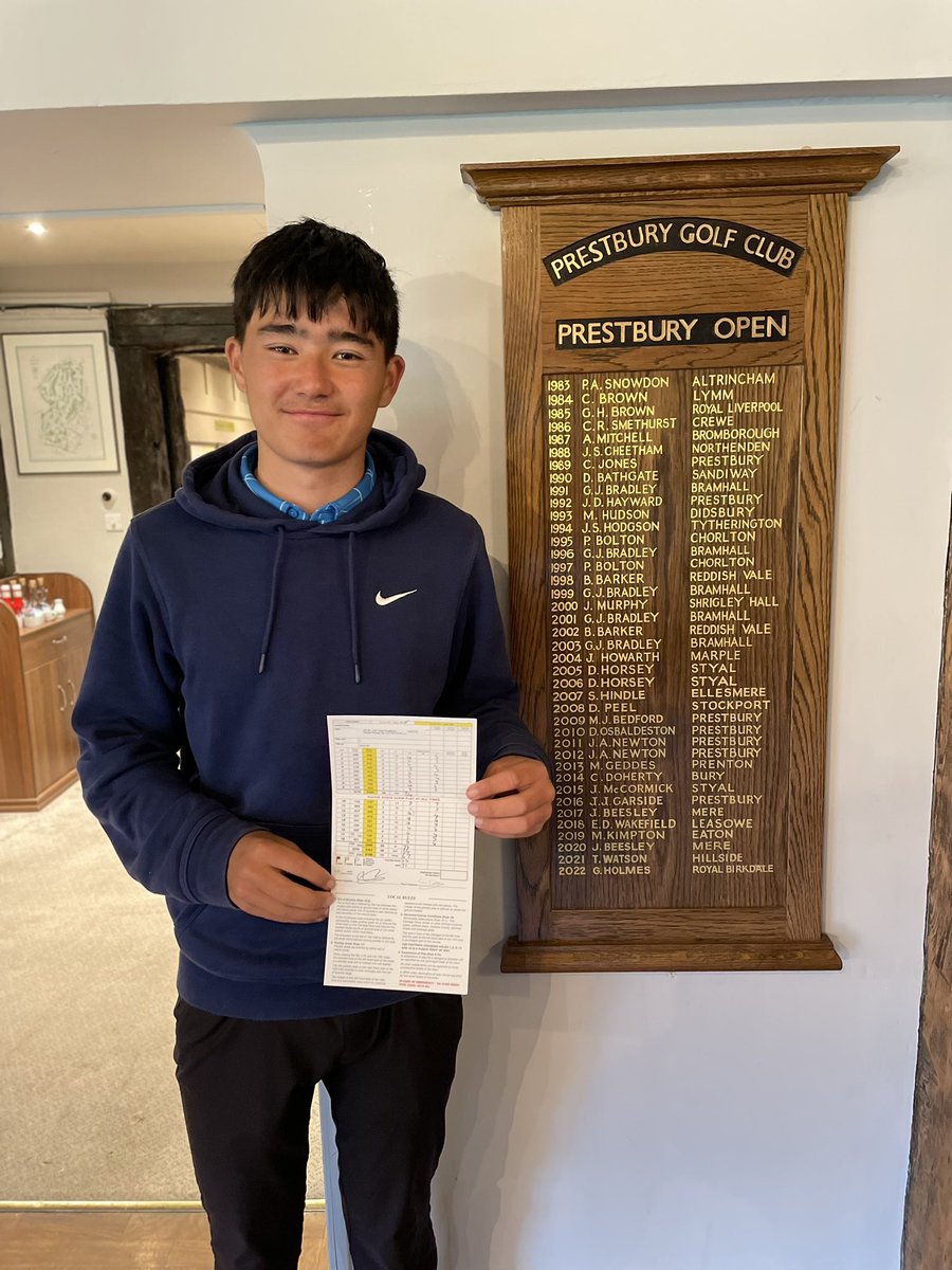 We have a winner 🏆 

Congratulations to Mr Andrew Haswell who is our Scratch Open Champion with a total of 140

We also have a new Championship Course Record with Daniel Hayes shooting an impressive 67 this morning 

Thank you to everyone and safe journeys home 

#PrestburyGC
