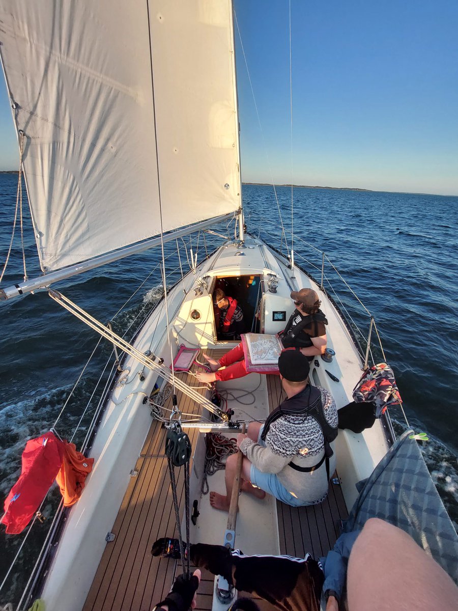 s/y Helvi tweet media