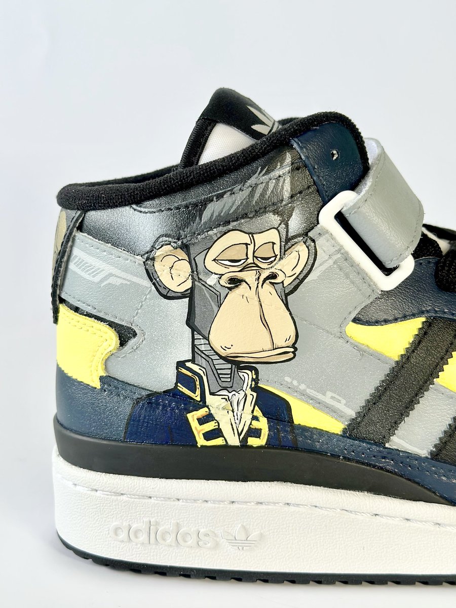 FRESHESTKICKS.ETH 👟 tweet media