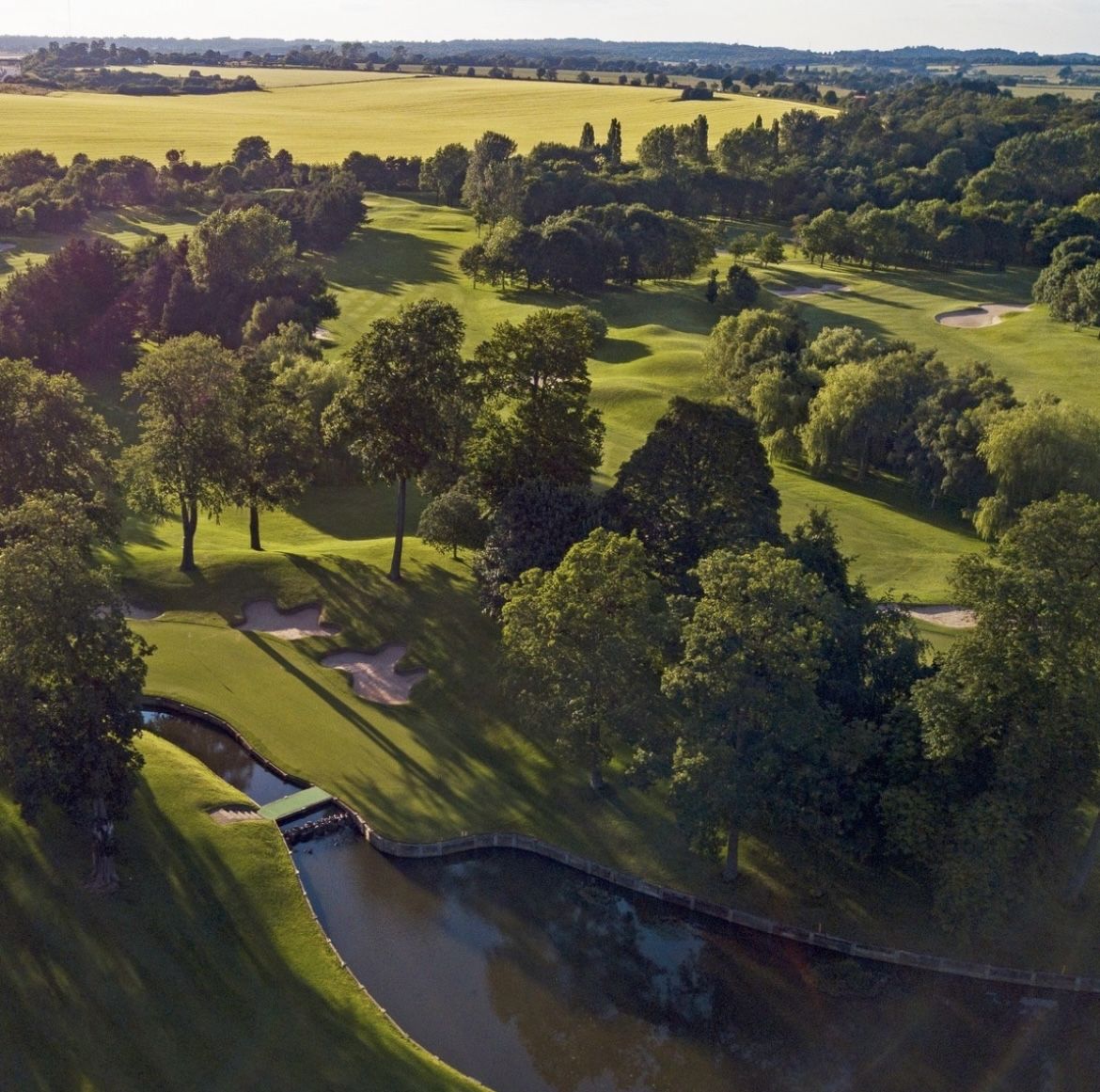 Views, views and more views 😍

#golf #golfcourse #ukgolf #brabazon #betfredbritishmasters