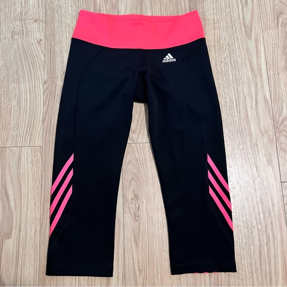 So good I had to share! Check out all the items I'm loving on <a href="/Poshmarkapp/">Poshmark</a> #poshmark #fashion #style #shopmycloset #columbia #athleta #adidas: posh.mk/09wMlqzXqBb