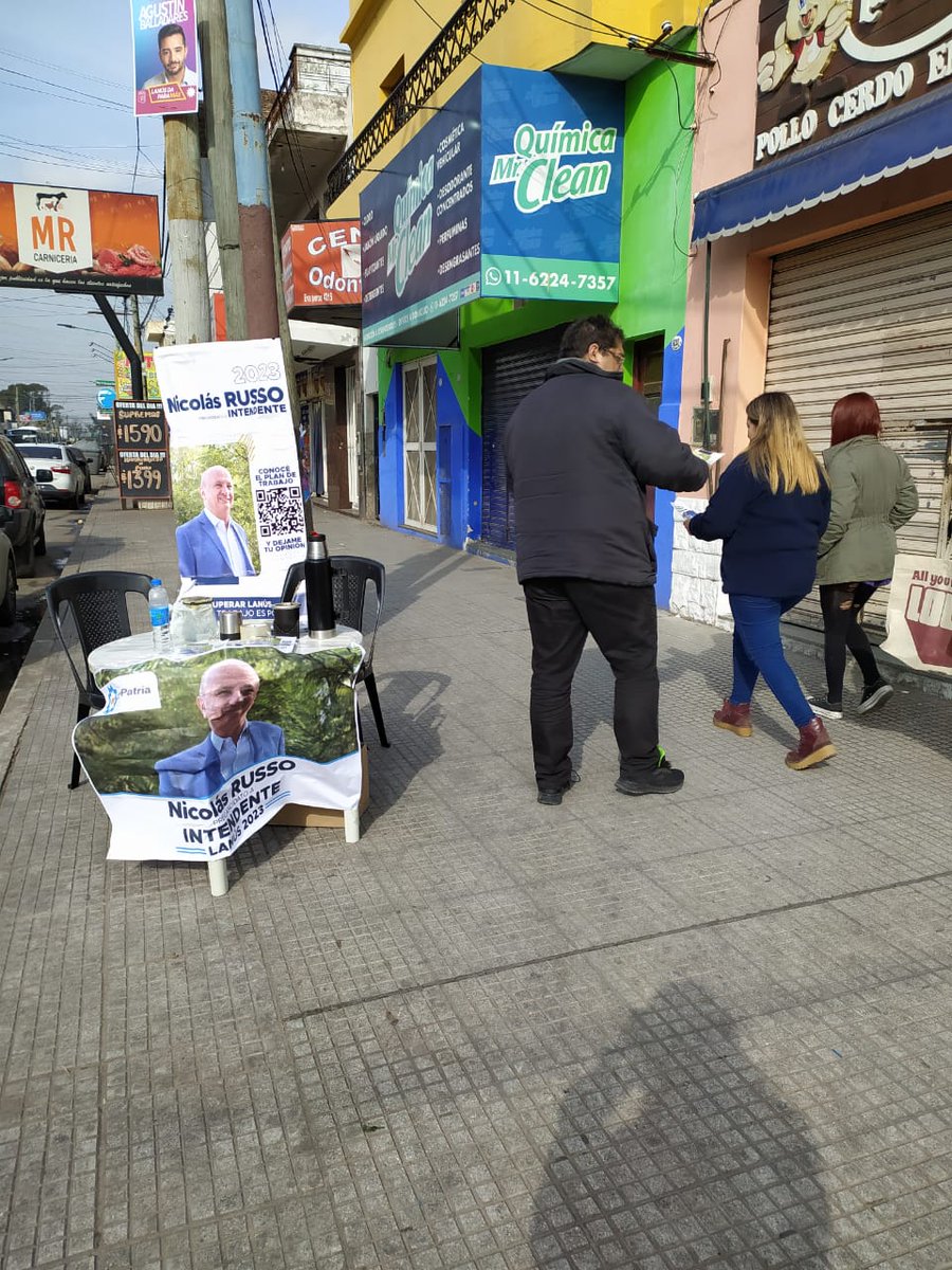 MUNAP_OFICIAL's tweet photo. El compromiso de la militancia para recuperar Lanús de la mano de @RussoNicolasOk , estamos en las calles llevando la propuesta a los vecinos, porque sabemos que con trabajo es posible https://t.co/tmZ4x6GCEa