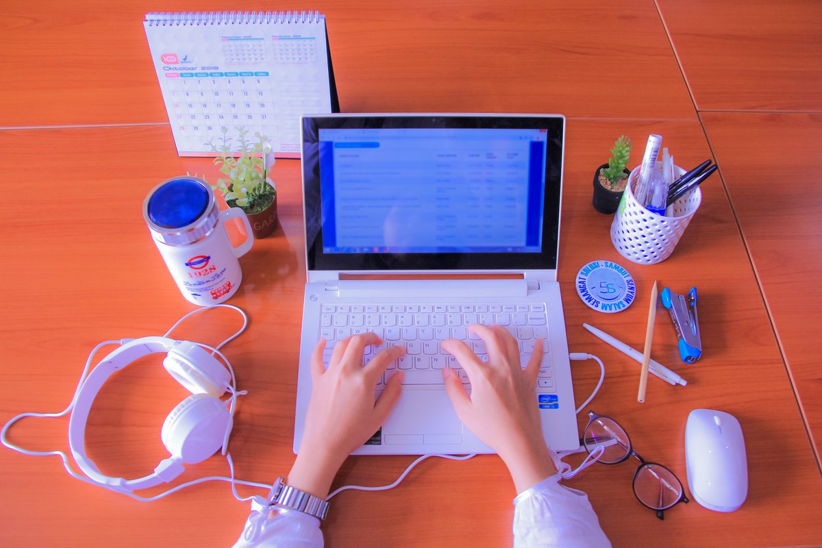 Enkey's tweet photo. Conoscete il significato di video esplicativo? Se avete un'azienda, un brand o semplicemente un negozio o state promuovendo la vostra attività di consulenza molto probabilmente dovreste iniziare a#applicazionipervideoesplicativi

https://t.co/WgvuOc5R8h https://t.co/m70E5JUHf2