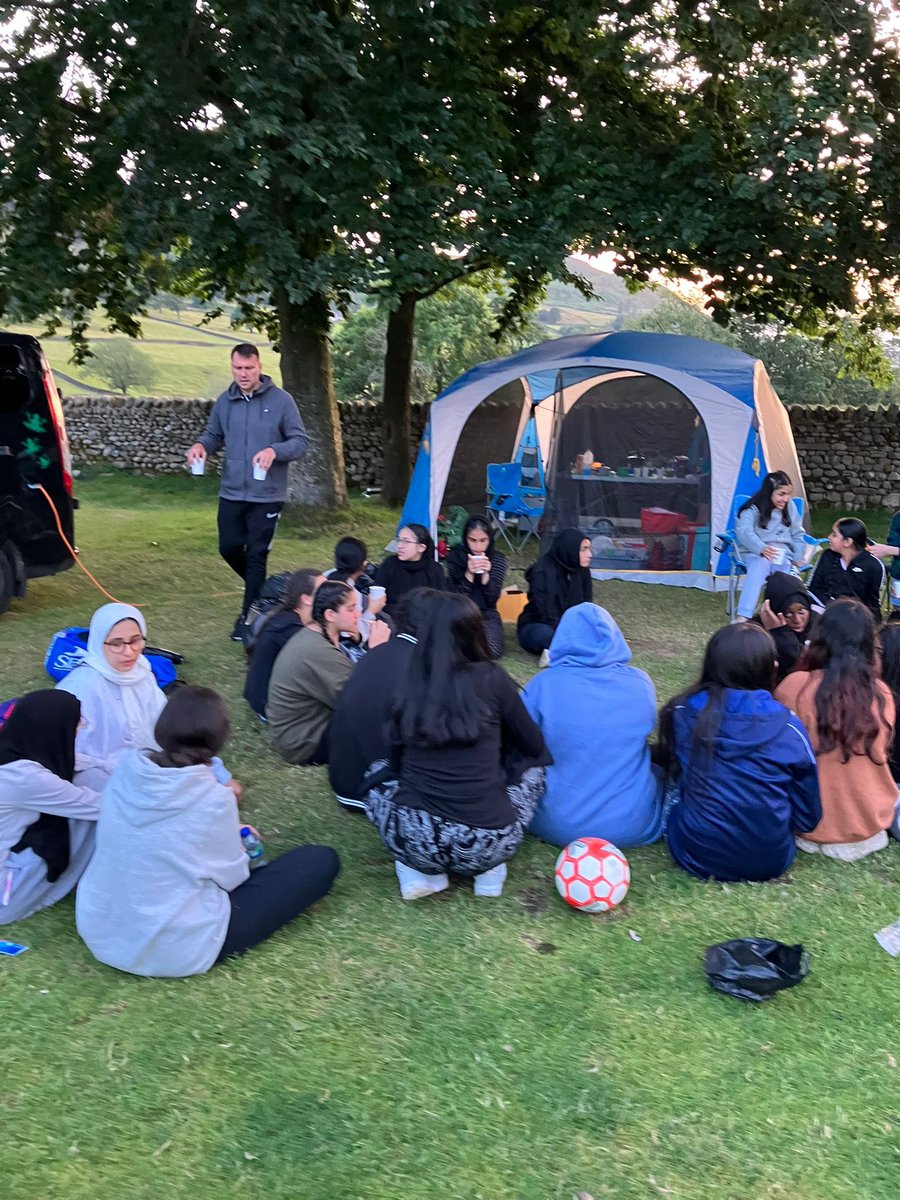 Incredible effort from everyone involved this week <a href="/DixonsTA/">Dixons Trinity Academy</a>. All of Year 9 successfully completed their Bronze Duke of Edinburgh Award <a href="/DofE/">The Duke of Edinburgh’s Award</a> 🥾 🏔️ 🏕️ #hardwork