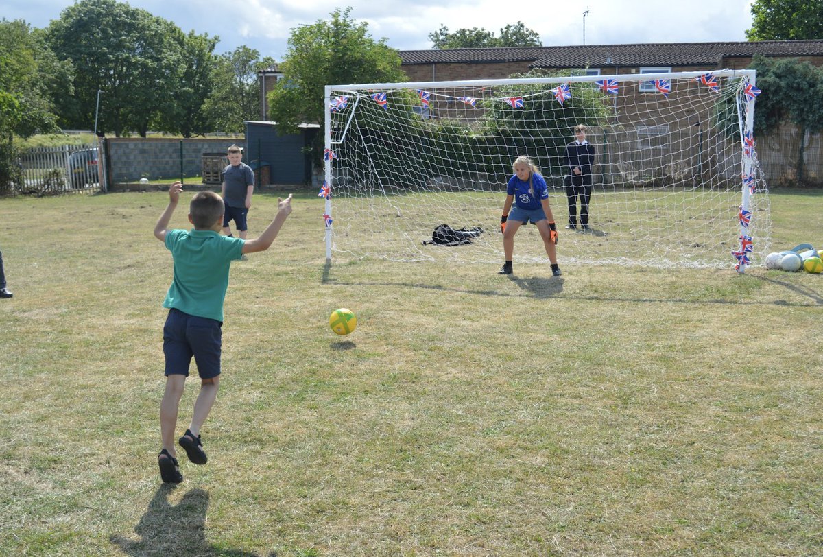 Engaging with parents, carers and the wider community is one of the most important things to build a successful school! This week we had our annual Summer Fete and it was great to see so many people attend! <a href="/LionAcTrust/">Lion Academy Trust</a> <a href="/AaronLionLearn/">Aaron Wright</a>