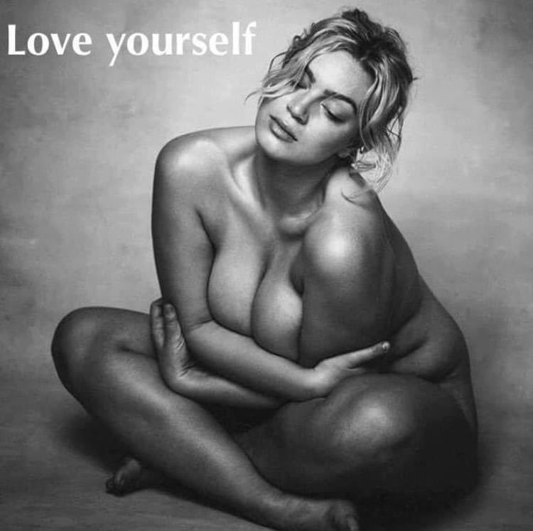 Love yourself whether you are dressed, topless or nude 😊❤️ Overcoming the shame of being topless is part of the process. GoTopless Day - Aug 26, 2023
#gotopless #selflove #EmpoweredWomen