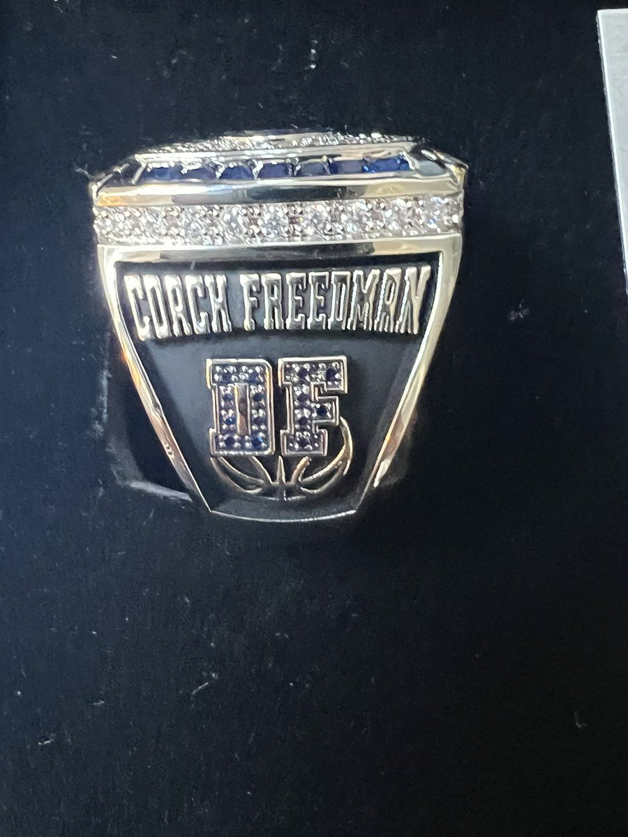 Daryn Freedman tweet media