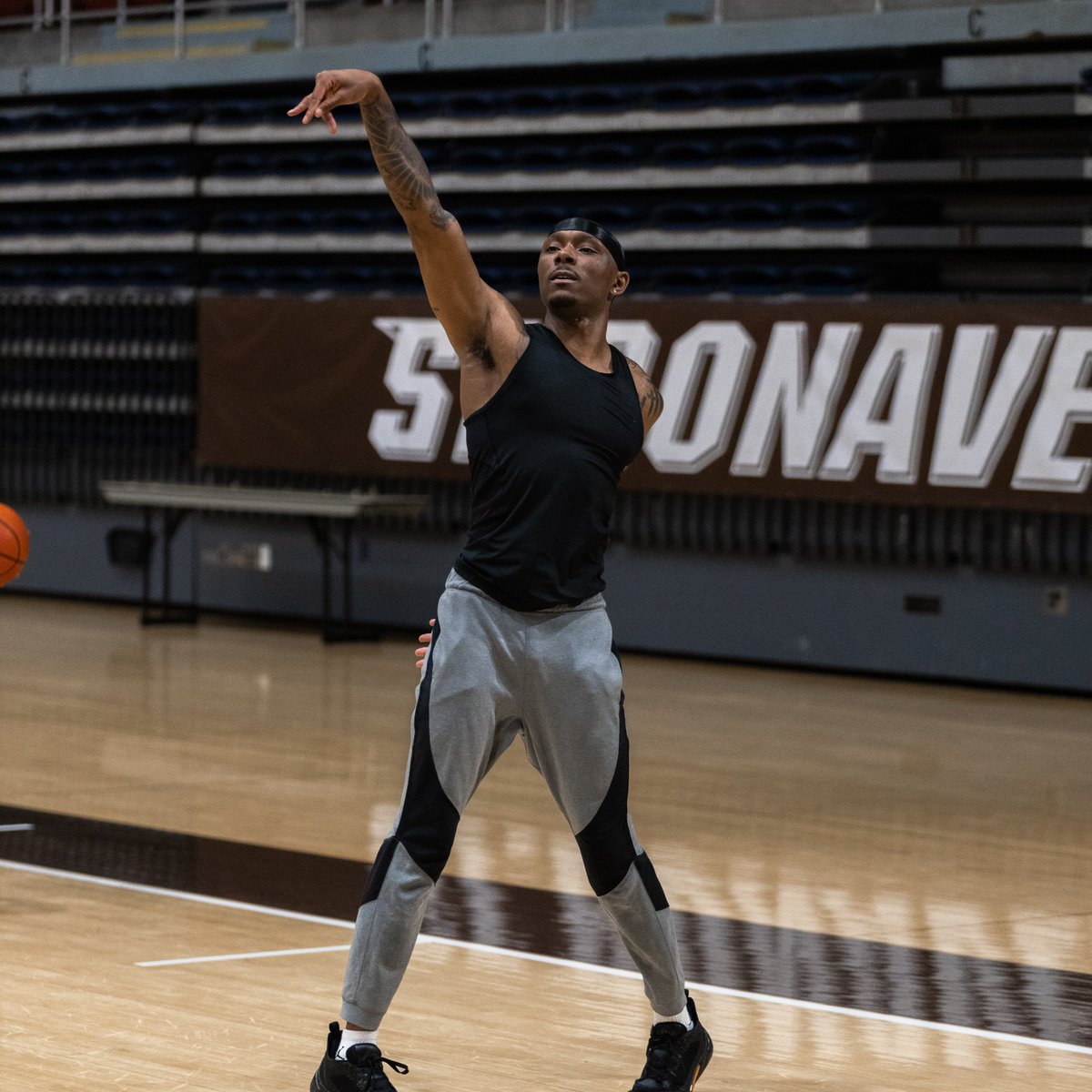 Bonnies Men's Basketball tweet media