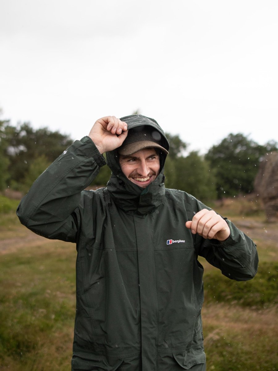 Patiently waiting for summer to make an appearance again...

Are you a rain embracer or are you ready for some sun? ☀️☔

📸: @pippaontheprowl