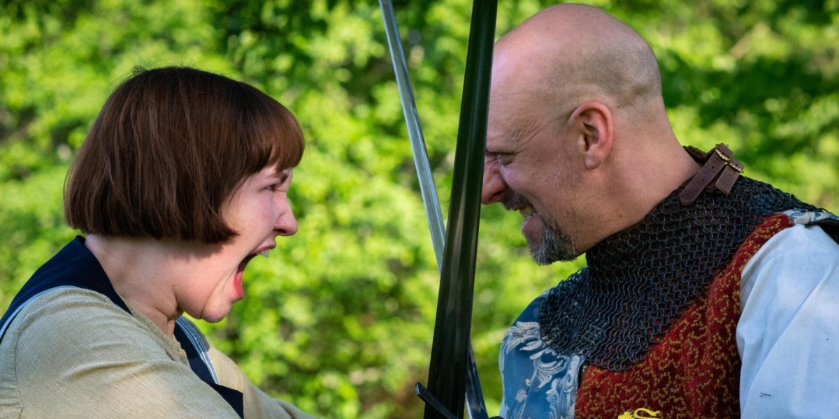 SeattleParks's tweet photo. FREE LIVE 🎭THEATRE!
Shakespeare in the Parks is at #CampLong #LowerWoodland, #SalmonBay, and #Wallingford, thanks to GreenStage
- Romeo and Juliet ❤️💔🗡️
- Henry VI, Part 1 👑🌹⚔️💮
- Cymbeline, and The Comedy of Errors 😂
https://t.co/TtKwu3vgvH
#Free
#FamilyFun https://t.co/zSVfWdoWJd