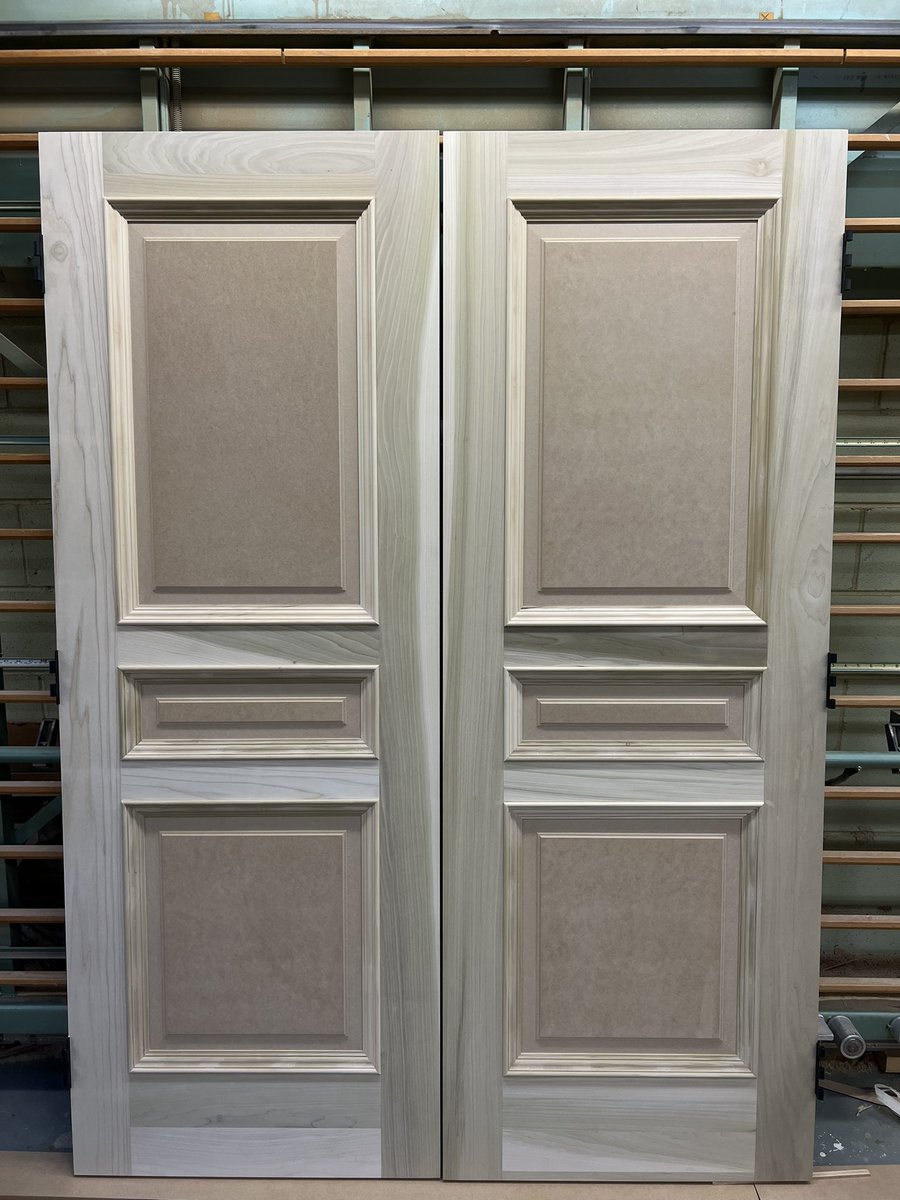 SkokieMillwork's tweet photo. A pair of poplar doors with matched profiles! 😍🔥

#wood #woodworking #design #cabinetry #woodshop #woodporn #customdoors #poplar #custommade #woodworkingcommunity #details #skokiemillwork #woodworkersofinstagram #quality #wooddesign #smallbusiness #door #doordesign #skokie https://t.co/QSO2LyOxjd