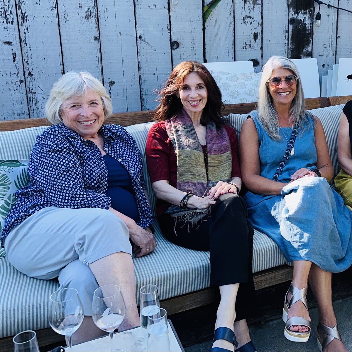AWCSB's tweet image. Thanks to everyone who joined us last night at La Lieff  Wines Tasting Room for our summer gathering! Great to see everyone who could make it. Cheers to a wonderful summer, our new board and members, and an exciting new time for AWC-SB!

#AWCSB #AWCSantaBarbara #AWCCommunicates