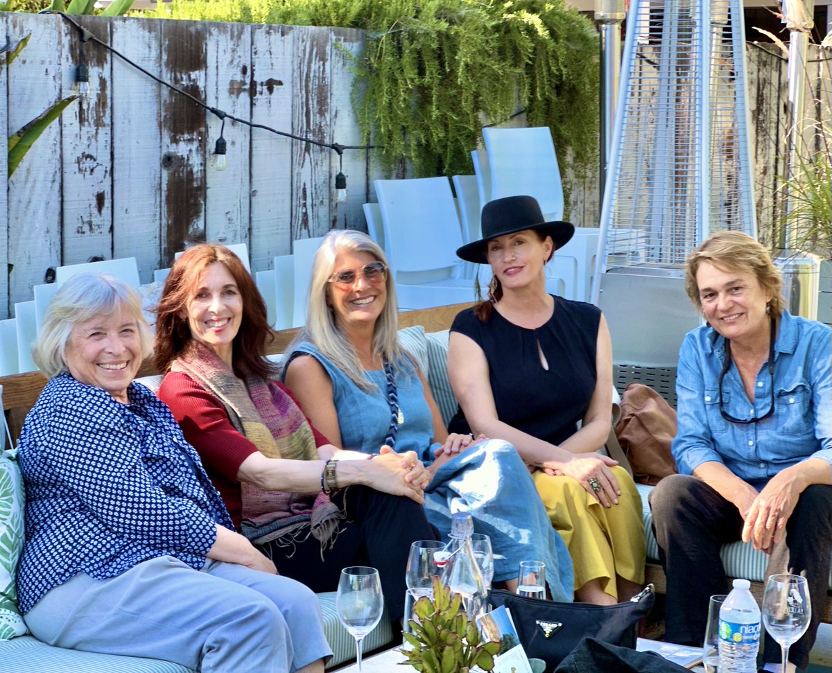 AWCSB's tweet image. Thanks to everyone who joined us last night at La Lieff  Wines Tasting Room for our summer gathering! Great to see everyone who could make it. Cheers to a wonderful summer, our new board and members, and an exciting new time for AWC-SB!

#AWCSB #AWCSantaBarbara #AWCCommunicates