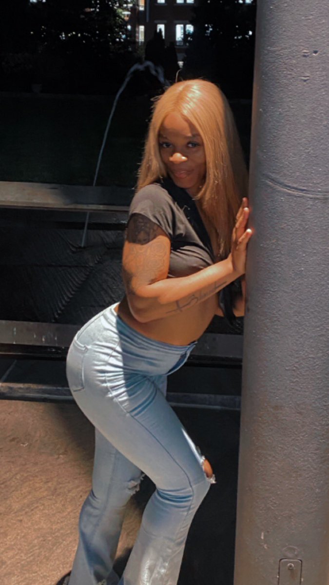 GoddessSayge's tweet photo. Life is too short; smile more. 🫶🏾❤️💯 #beautiful #beautiful  #blondeshavemorefun https://t.co/NbdBlAK9VG