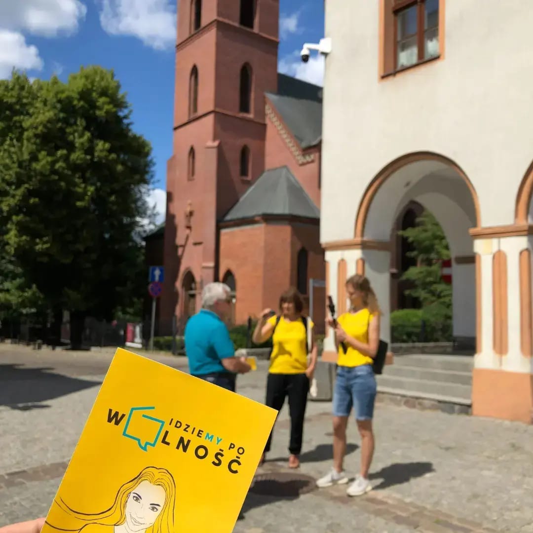 idepowolnosc's tweet photo. Dzień 3 za nami 💪 wczoraj znów byliśmy w Olsztynie, gdzie padły kolejne obietnice wyborcze. Wolność gospodarcza, wolność dla przedsiębiorców❗️ 💯 https://t.co/dAvkinzTrH