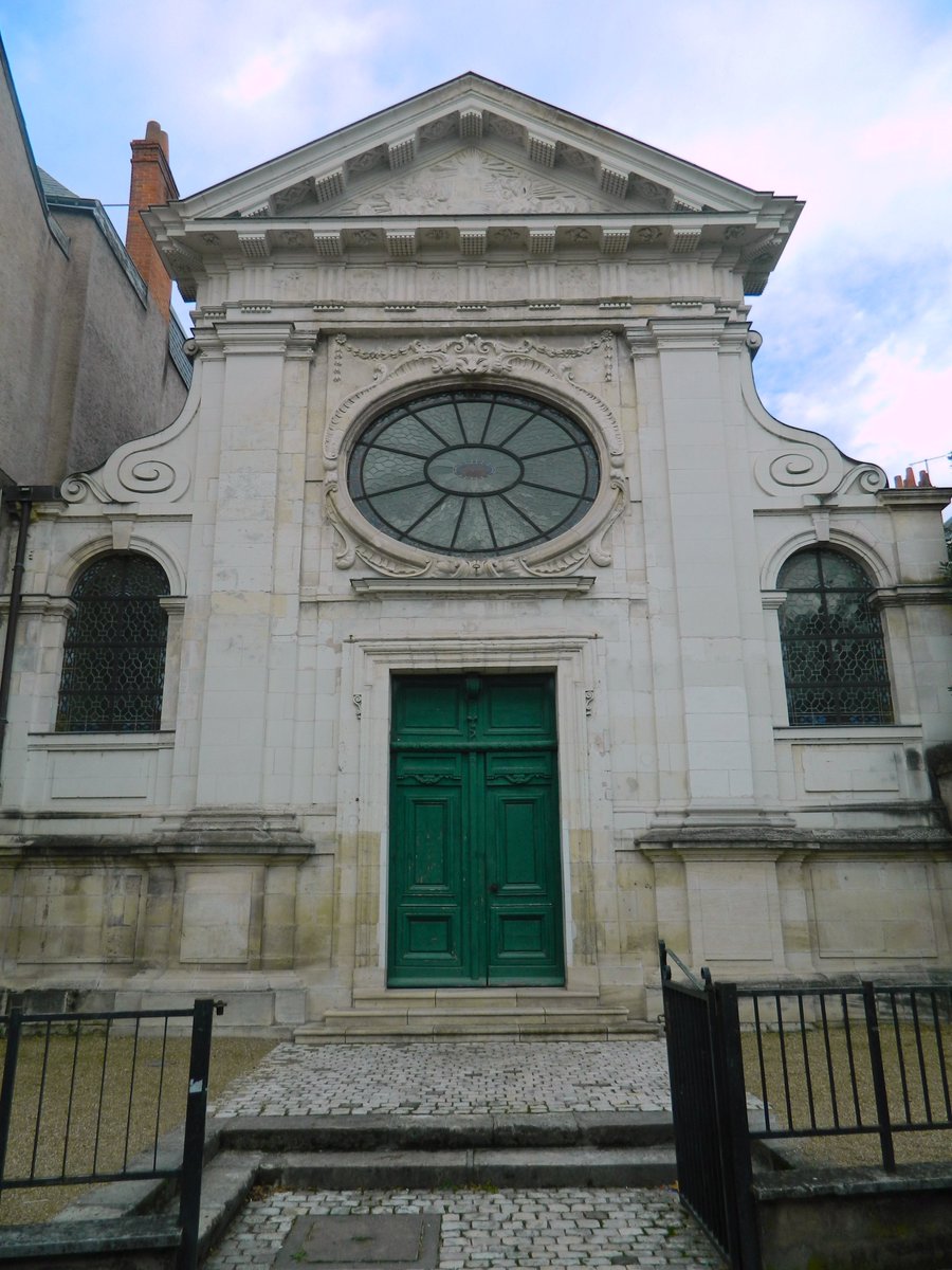 Ce dimanche à 17h au Temple protestant de Tours. Œuvres de Buxtehude, Bruhns, <a href="/s_delplace/">Stephane Delplace</a> et moi-même, sur l'orgue construit par Remy Mahler en 2007.