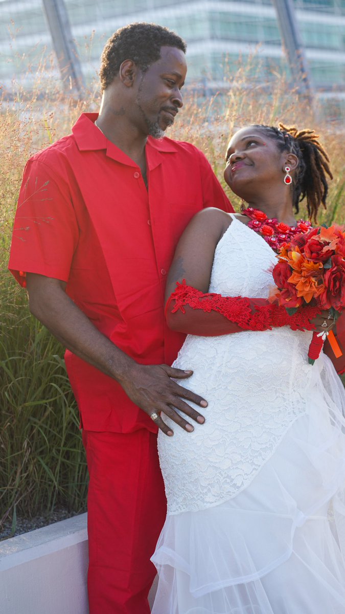 TopCarterEnt's tweet image. Cheers to 10 years to Trylise &amp;amp; Rodrick, such a beautiful shoot, and I want to thank them for the opportunity. They definitely showed up and showed out for this one. Congratulations…💪🏽
#photography #anniversary #sonya7iii #winstonsalem #downtown
