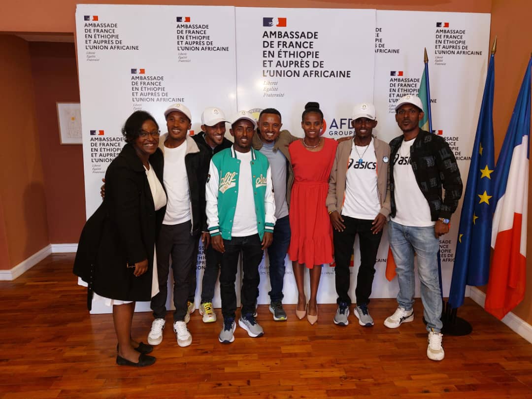 #MoyoSports team <a href="/AmbafranceET/">French Embassy in Addis Abeba</a> for Bastille Day 🇫🇷🇫🇷🇫🇷🇫🇷. Gizealew Ayana my brother was the winner of <a href="/parismarathon/">Schneider Electric Marathon de Paris</a> this year on his debut! Merci for the great evening.