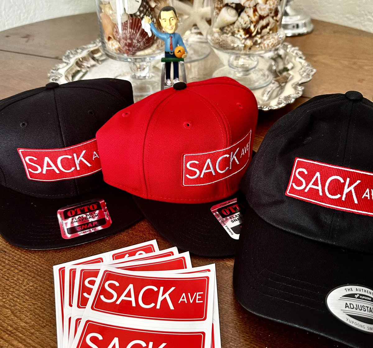 Yes! The <a href="/SackaveUH/">Sackave</a> Hats came in today! Nice quality, highly recommend. 
sackave.com #gocoogs #houston #SackAve
