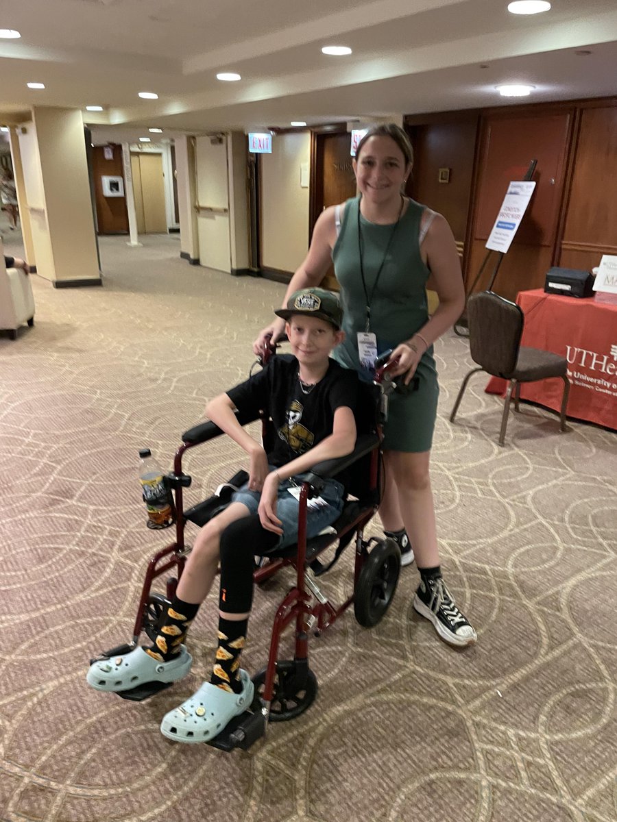 LDSFoundation's tweet photo. We love seeing friends like Sadie and Conner reconnect at Conference! 

Are you sharing photos with your friends on #chicagoconf23? https://t.co/G5MboboA3k