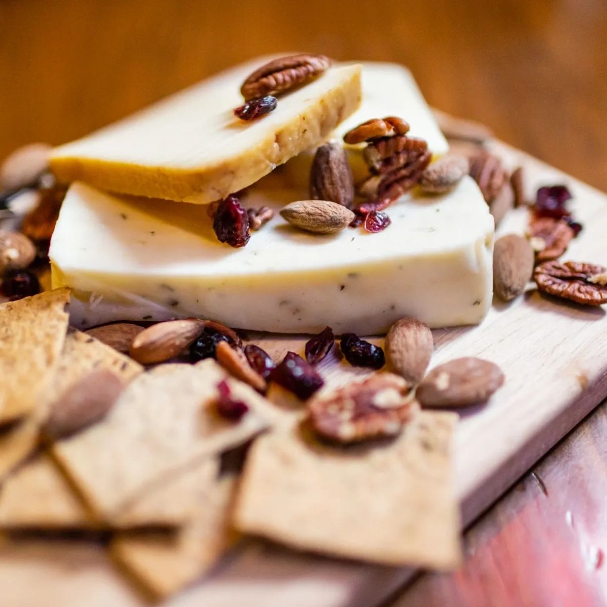 puempels's tweet image. If you're ever looking for a classic Wisconsin dish to try, order our cheese plates at Puempel's Olde Tavern! They're fresh local cheese and are perfect for sharing.