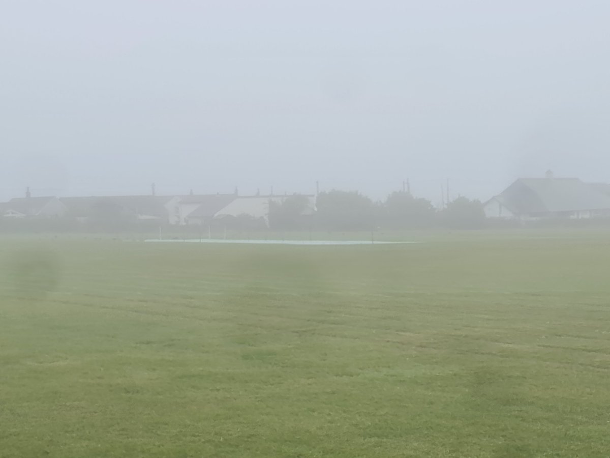 gnome_alice's tweet photo. Morning walk, #Boscean House is there,if you can see it. Good thing that hay has beensaved already.
The covers are on.
#Lannust
#Kernow https://t.co/hsbdPIxmex