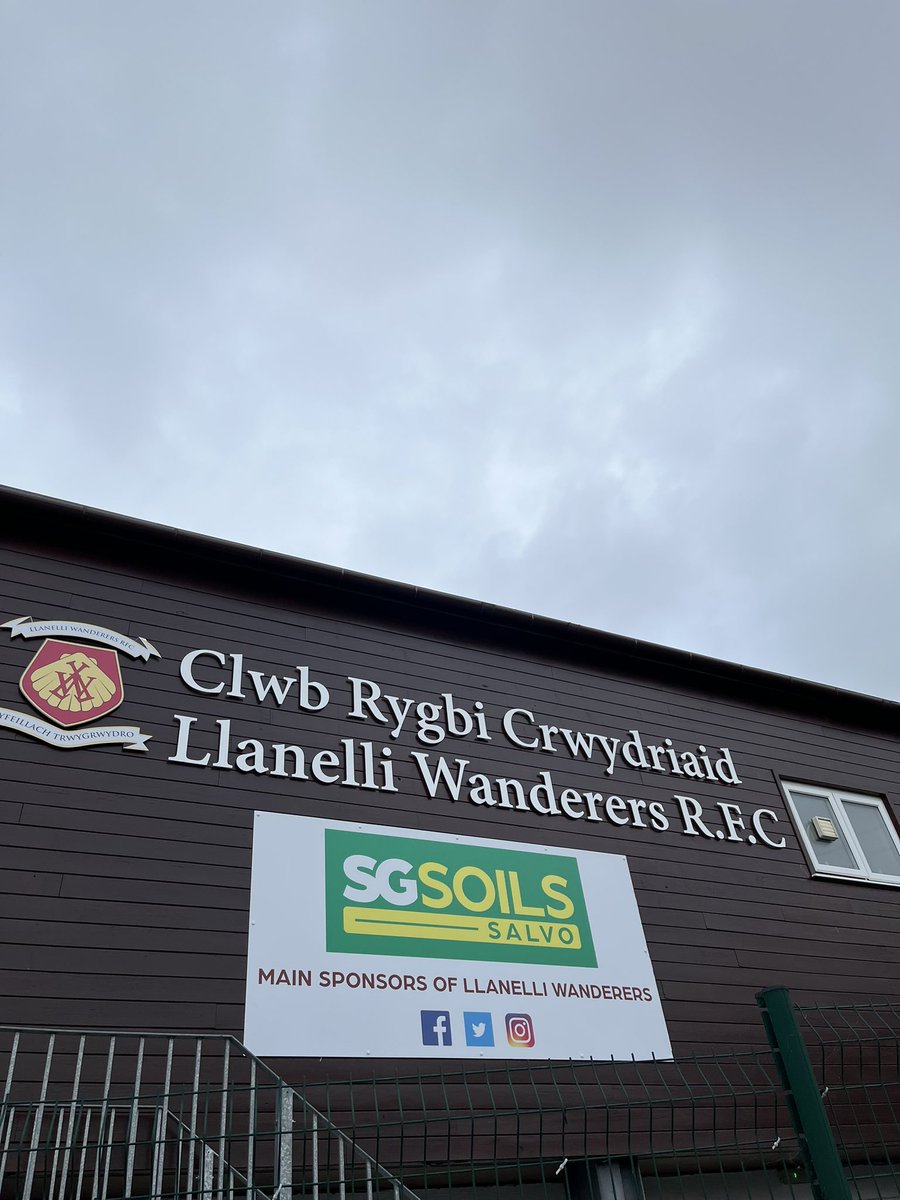 OWestSported's tweet photo. Fantastic evening so far at the Llanelli Warriors Presentation evening. Great turn out, great atmosphere 👏🏉🏆 awesome venue @llanelliwands 

@GwilWarriors @WRU_Scarlets @IncRugbyDC @DaveRobsRugby 

#WRUHub #JerseyForAll https://t.co/1KghIrkr4V