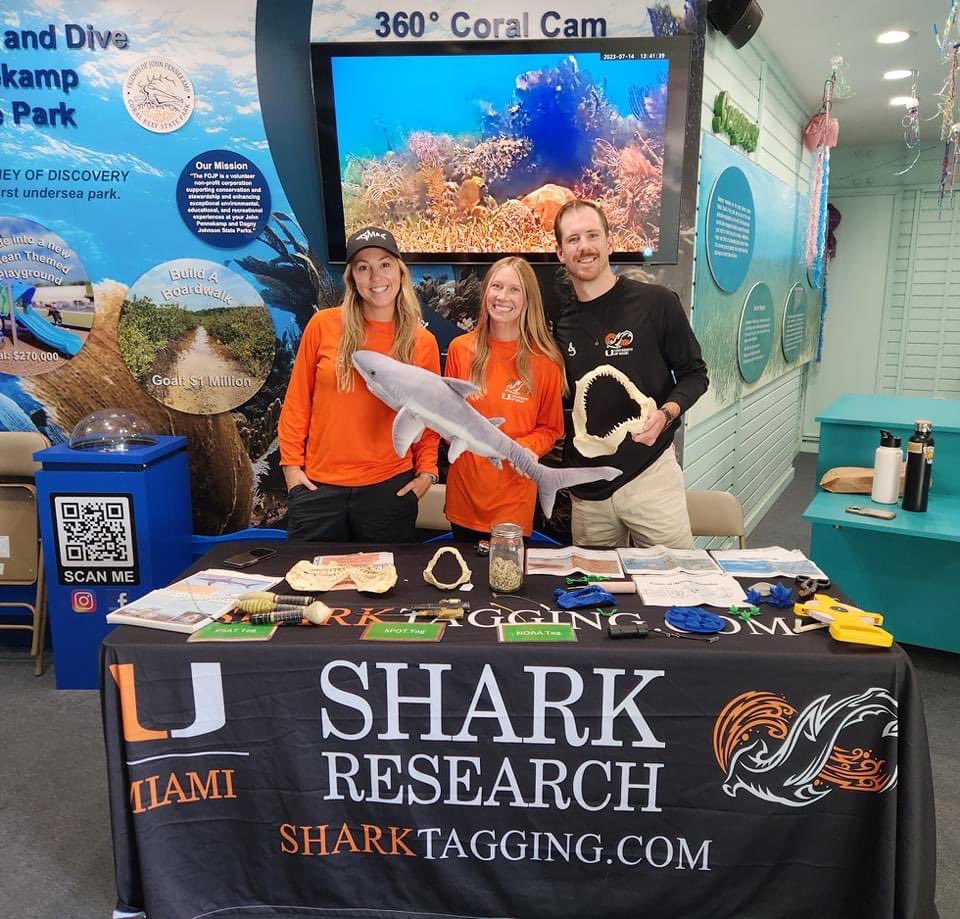 Happy #SharkAwarenessDay We spent the afternoon at Pennekamp State Park in Key Largo to speak with visitors about our work to protect vulnerable species 🦈