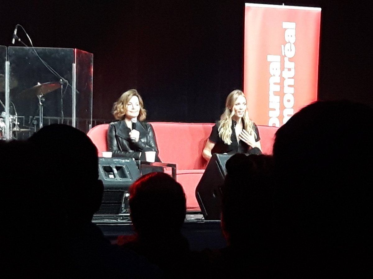 Big Montreal welcome to <a href="/Vandiekins22/">Laura Vandervoort</a> and <a href="/OfficialDurance/">Erica Durance Official</a> ! #Smallville