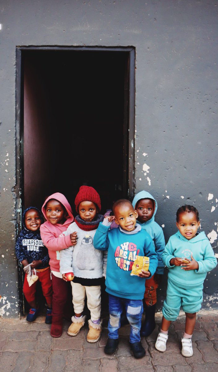 CheriedeJager's tweet photo. So blessed to deliver some food parcels yesterday from Newlife United 
Beautiful children, they loved to smile for the camera. https://t.co/ekxM0akysl
