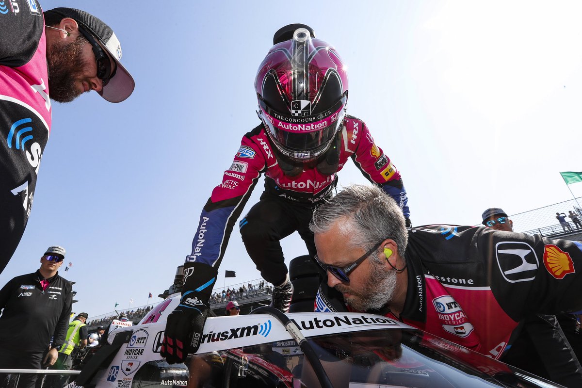 AutoNation's tweet photo. Hop in for non-stop actionย ๐as AutoNation takes on the Streets of Toronto.ย ๐ฃ๏ธย Where will you be tuning in from?ย #DRVPNK #AutoNationRacing #IndyTO https://t.co/eyE1LBSRUf
