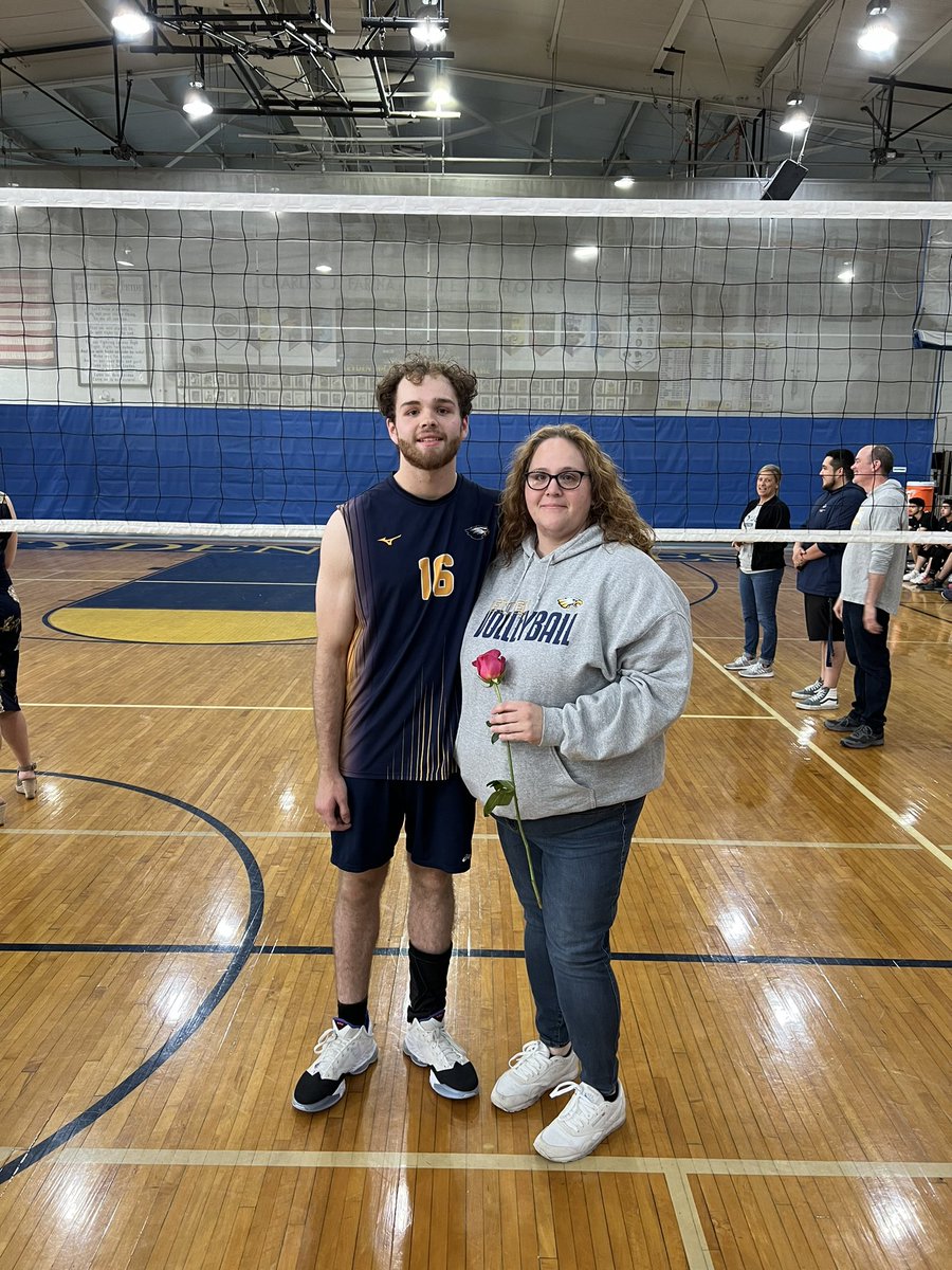 LeydenboysVB tweet media
