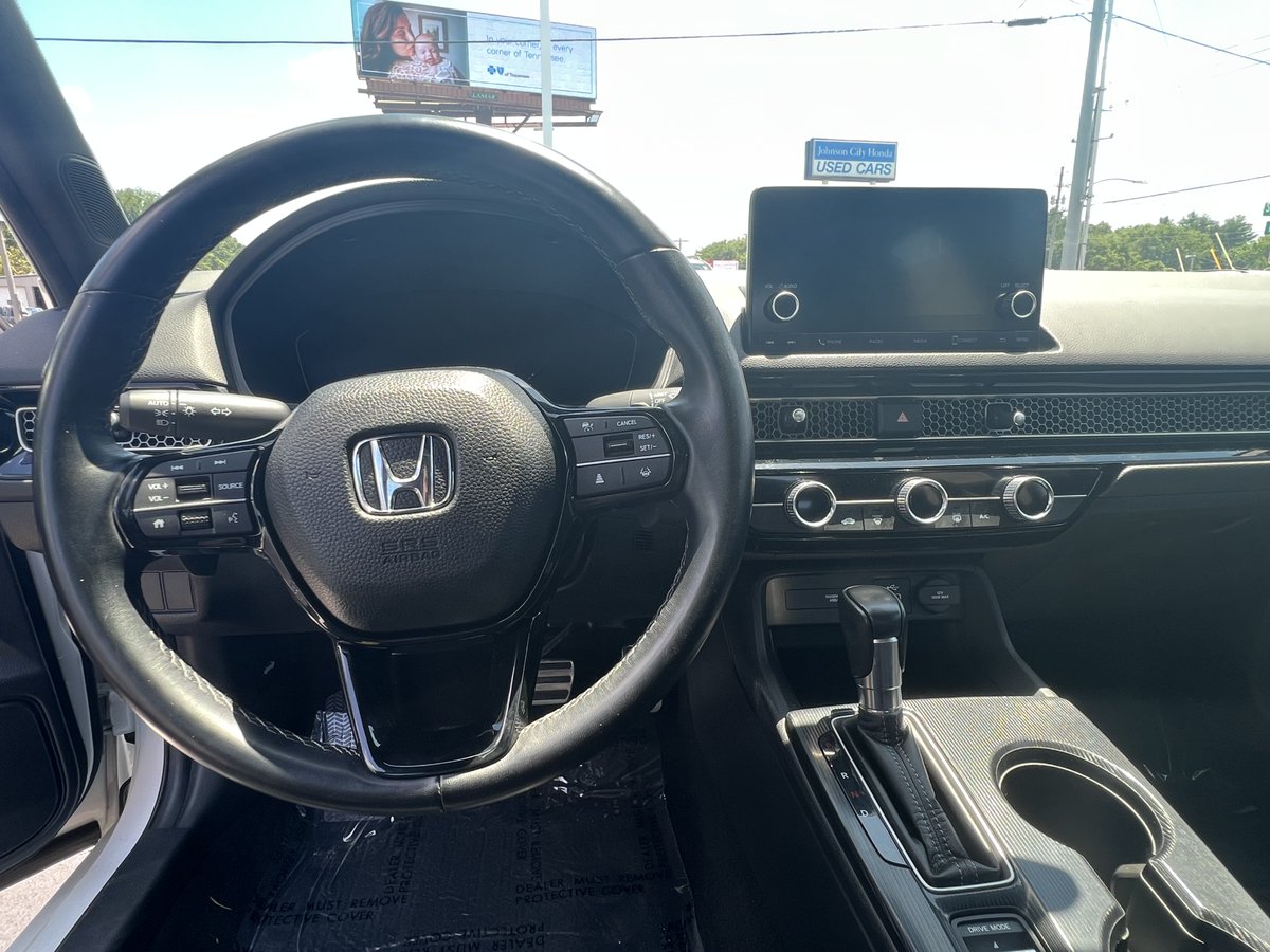 ‼️Certified Pre-Owned Highlight ‼️
2022 Honda Civic Sedan Sport - Platinum White Pearl with Black Interior
38,253 miles - $28,260

Equipped with: Android Auto/Apple CarPlay;  Push Button Start/Remote Start; and more!! #JCH #Johnsoncityhonda