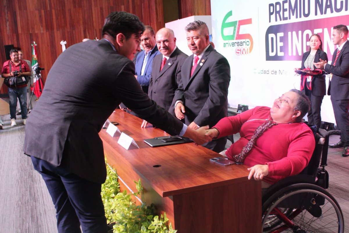 Norma AcevesG (@normaacevesg) on Twitter photo Agradezco la invitación de mi amiga <a href="/CristinaRuiz_S/">Cristina Ruiz</a> a la entrega del Premio Nacional de Ingeniería, así como a la toma de protesta de <a href="/Arq_Bohorquez/">JaimeBohórquezMontejo®</a> Presidente CEN ARMAC. #HagamosEquipo Agradezco la invitación de mi amiga <a href="/CristinaRuiz_S/">Cristina Ruiz</a> a la entrega del Premio Nacional de Ingeniería, así como a la toma de protesta de <a href="/Arq_Bohorquez/">JaimeBohórquezMontejo®</a> Presidente CEN ARMAC. #HagamosEquipo