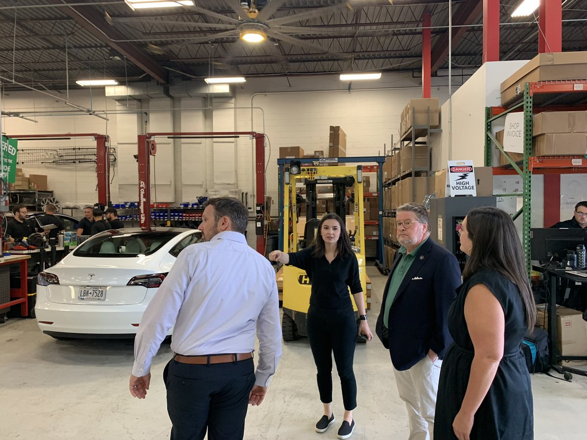 SenatorHarckham's tweet photo. I stopped by the Tesla dealership in Mt. Kisco today to learn more about how NYers are reducing air pollution and fighting climate change by going electric. Thank you to the dealership staff for the informative tour and thanks for letting me take one out for a quick test drive! https://t.co/CuNv8RYyGa