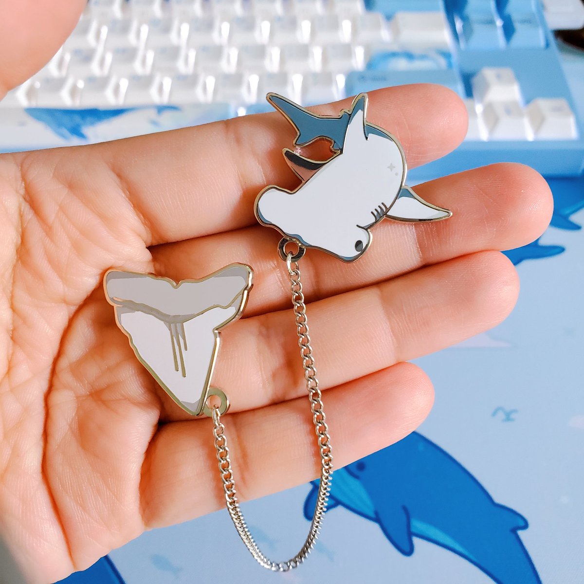 mg3kiryu's tweet photo. 🦈 Awareness Day?? I got you covered bestie https://t.co/iiGcmfRTi8