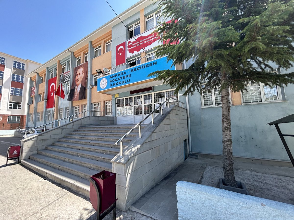 ilkokulkocatepe's tweet photo. Bağımsızlığımız, bayrağımız ve demokrasimiz uğruna canlarını feda eden tüm şehitlerimize Allah’tan rahmet, kahraman gazilerimize uzun ömürler diliyoruz.
#15TemmuzDemokrasiveMilliBirlikGünü 🇹🇷🇹🇷🇹🇷🇹🇷🇹🇷🇹🇷🇹🇷🇹🇷🇹🇷🇹🇷 https://t.co/Wb5SlrCcBX