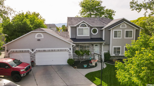 You've got to see this beautiful home! Message me for details or a showing! #homesforsale #realestate  cpix.me/l/173606673