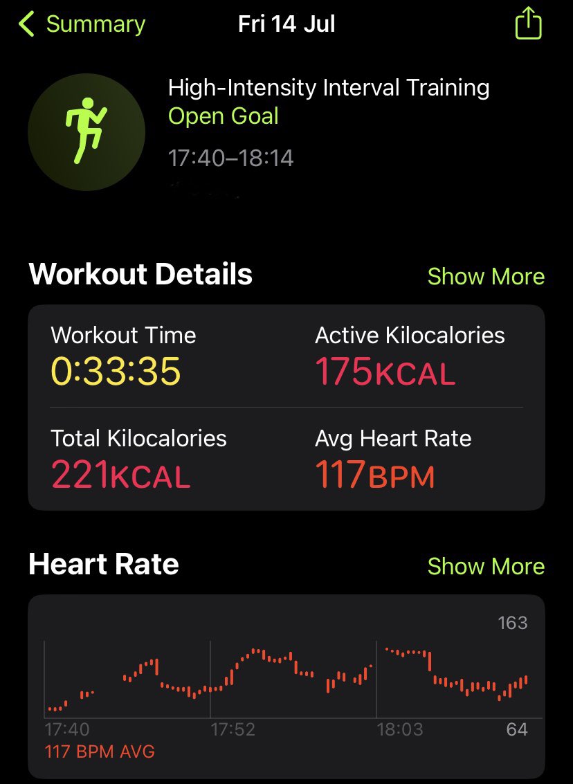katiecakey123's tweet photo. Fair weather runner alert! Couldn’t face the rain tonight so gym it was. Maybe a run tomorrow… if there is a dry spell. #runninggirl #fairweatherrunner #gymtime #FridayFitness #crosstraining #norunday https://t.co/P2UuvNMvJq