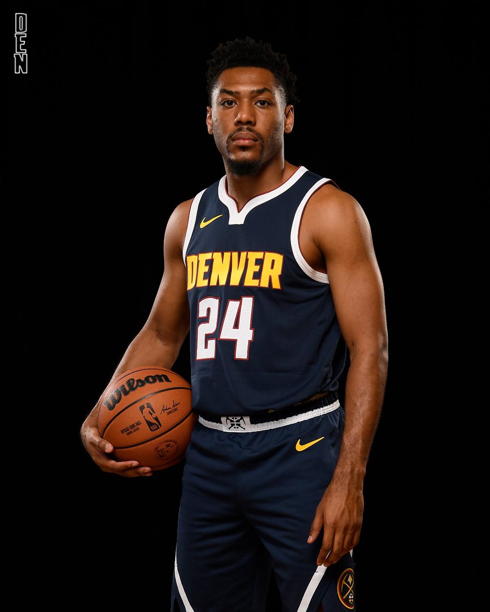 nuggets's tweet photo. #️⃣2️⃣4️⃣

@JalenPickett7 https://t.co/Hv8laSKndQ