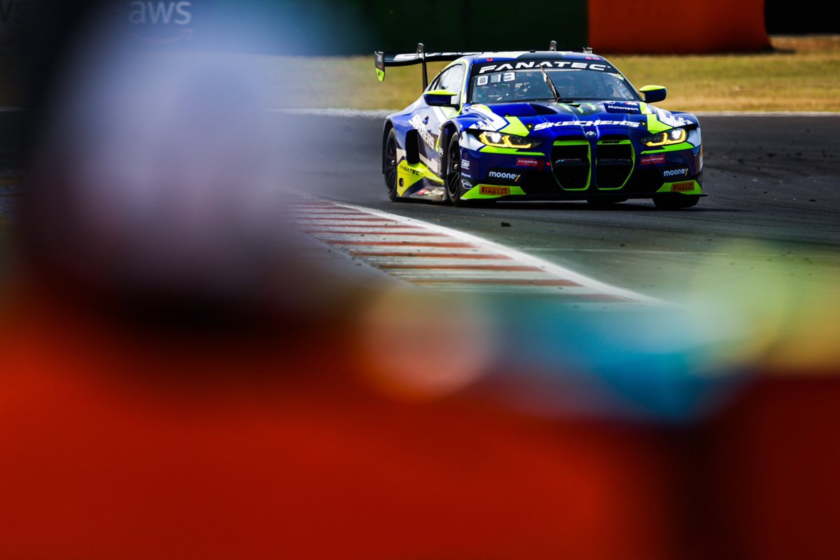 Creating art around Misano 🎨🇮🇹

Photographers or artists? 👨‍🎨 You decide!

#WRT #GTWorldChEu #FanatecGT