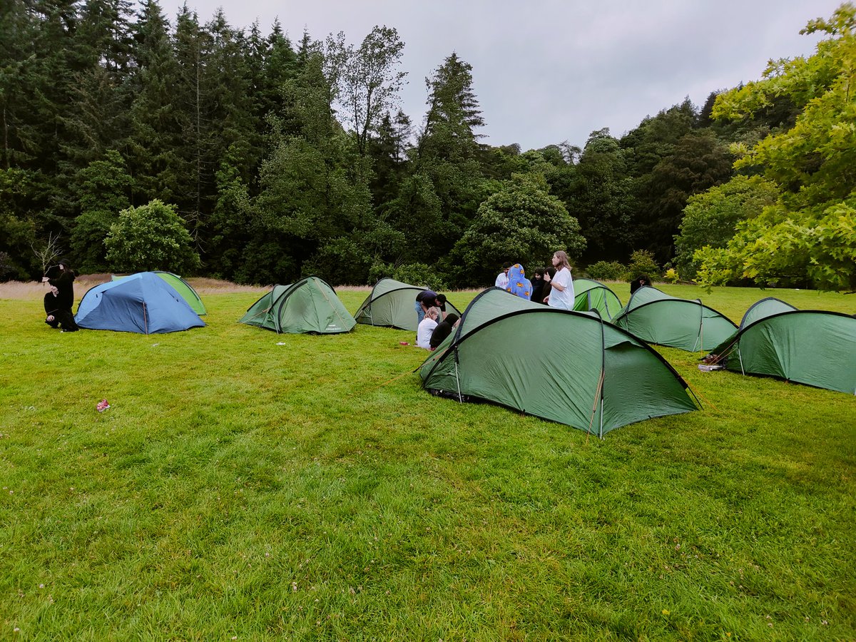 LyndonDofE's tweet photo. An amazing day for 30 Year 10 Lyndon learners doing their final D of E expedition but very harsh conditions on the top of the Long Mynd in Shropshire.@Summit_LT @LyndonFood @LyndonSchool @LyndonICT https://t.co/NLWituBnxu