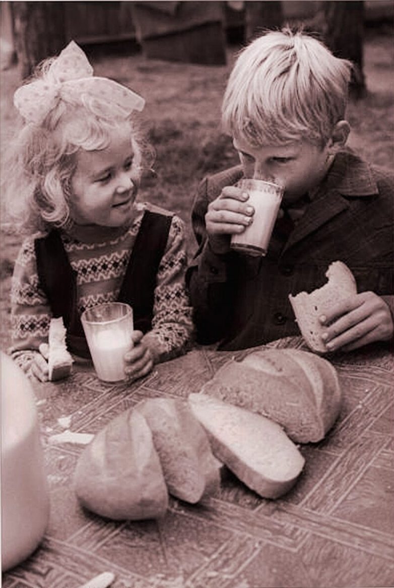 вова и лена 8 марта